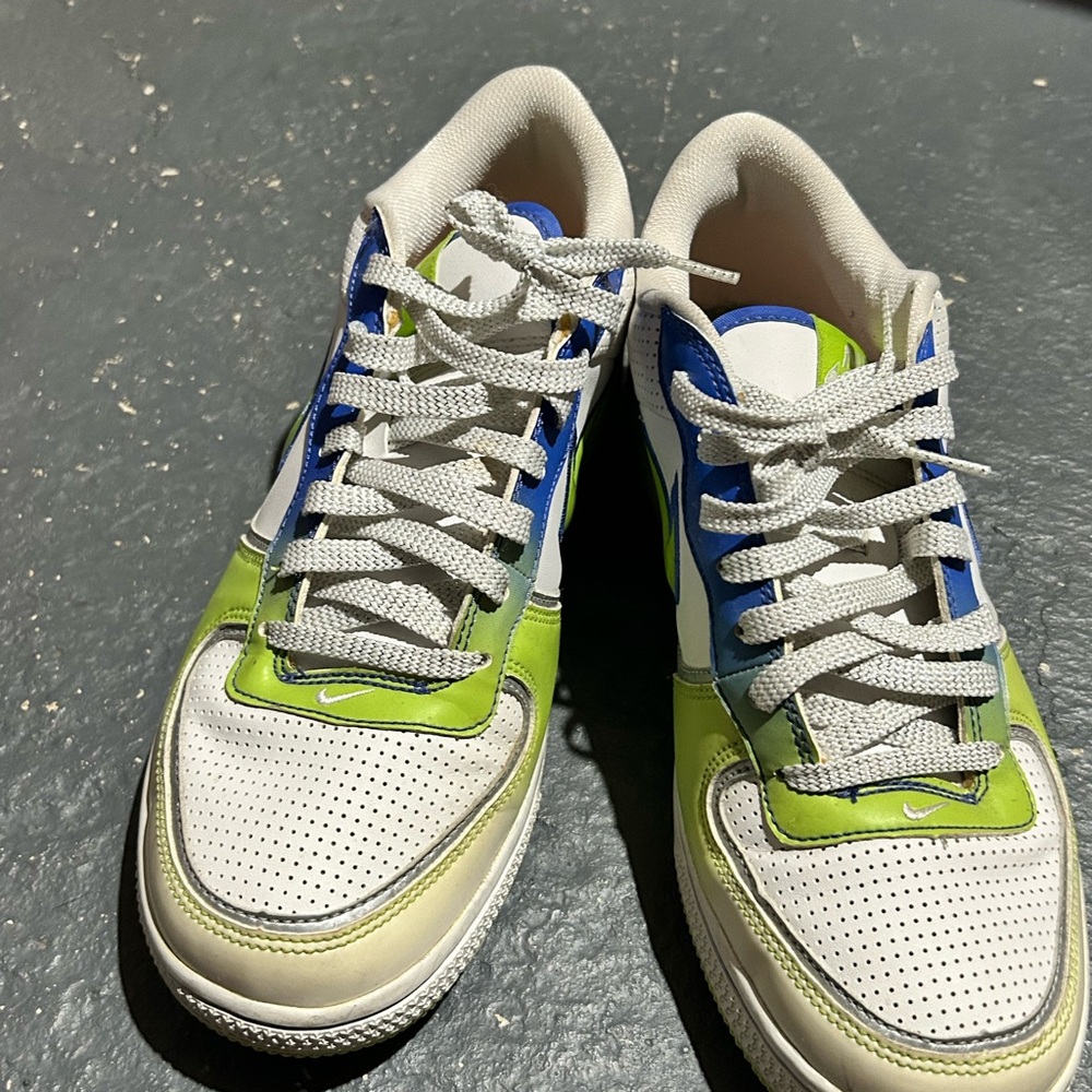 Nike Green and Blue Sneakers